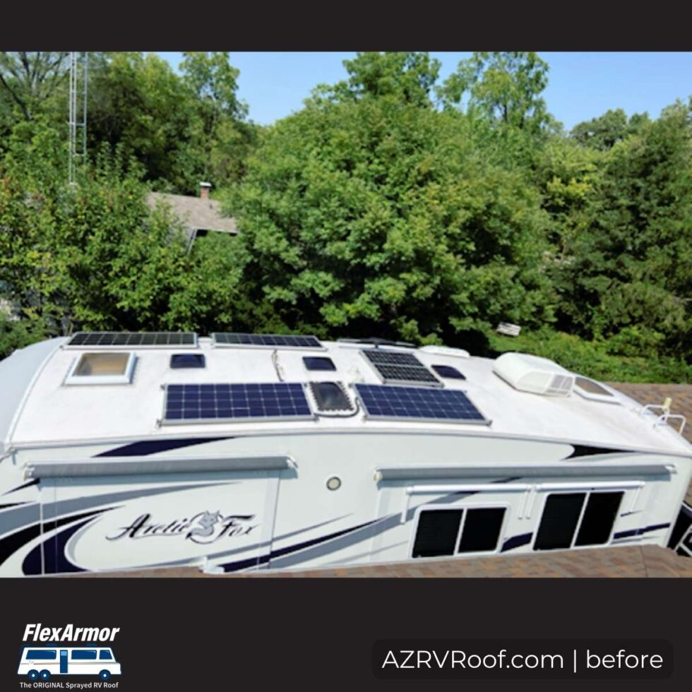rv roof with solar panels