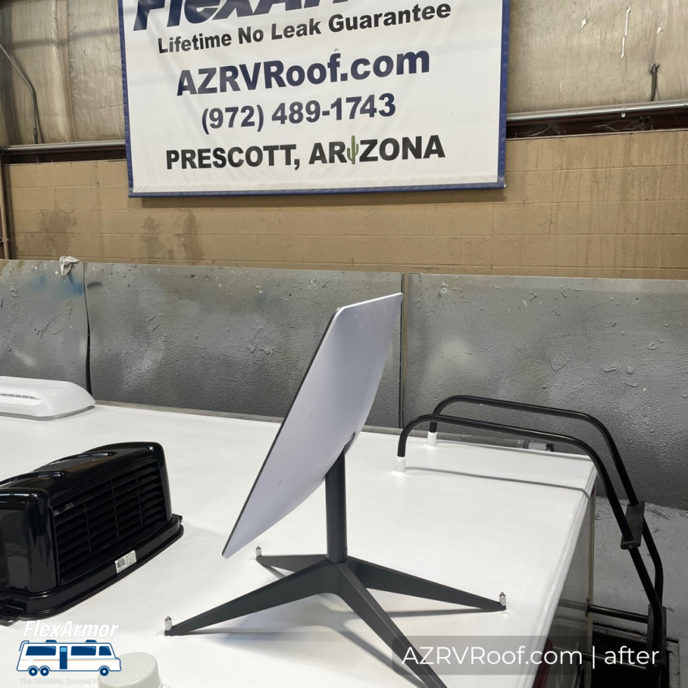 class c rv roof with starlink